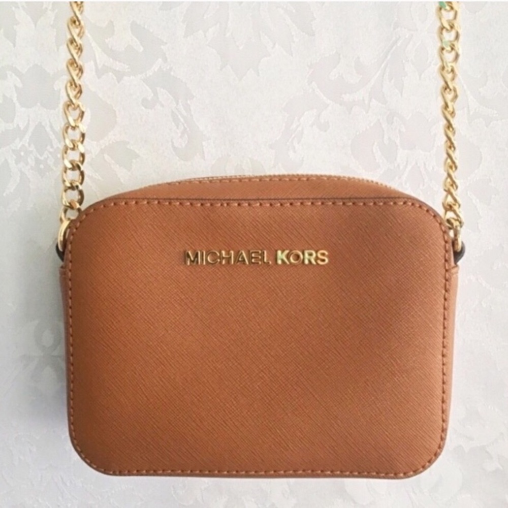 NEW Michael Kors Brown Acorn Small Crossbody Bag - Picture 3 of 7